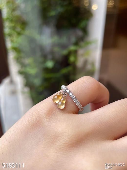 5183111、葫芦戒指。具体价格微信咨询 商品图0