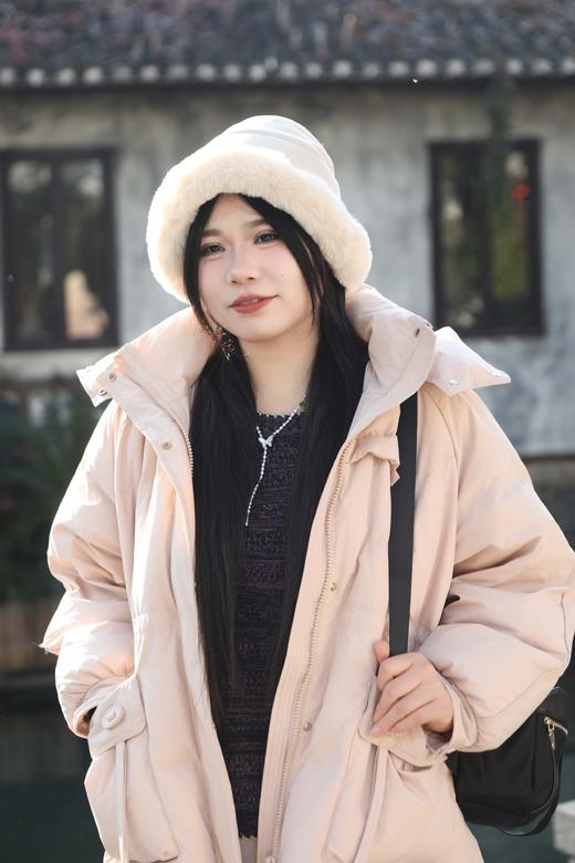 一周发货【麂皮绒渔夫帽 & 兔毛帽 & 流苏围巾】秋冬保暖又出片的必备好物~帽子版型立体，护耳御寒，软糯厚实；围巾披肩两用好物 商品图3