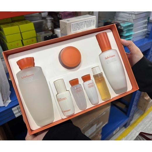 【特卖】雪花秀 滋盈肌本舒活护肤礼盒 328ml【保质期：2026年9月】 商品图1