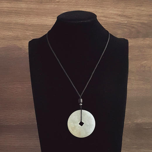 【天然正品】A货翡翠天然无杂裂糯种八卦图平安扣翡翠（吉祥、平安）吊坠项链53.1*53.1*4.3MM（皆取最大值）中性131125NJM35特价：580 商品图6