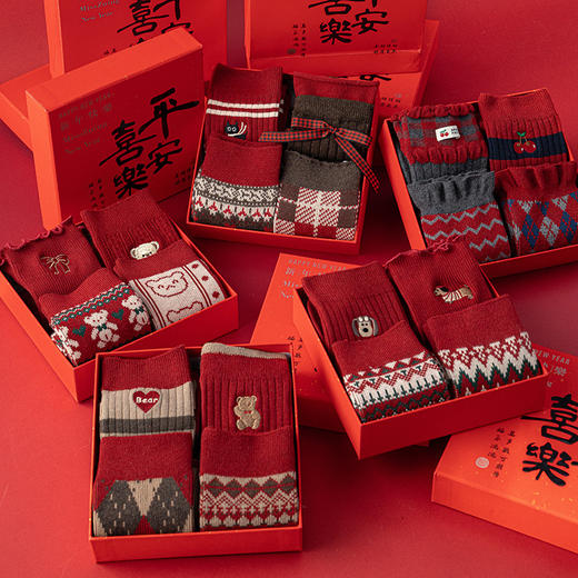 【本命年穿搭❗️样式精美高级】25新款礼盒袜子女中筒羊绒袜新年大红袜子双针双路本命年礼盒袜。ja 商品图3
