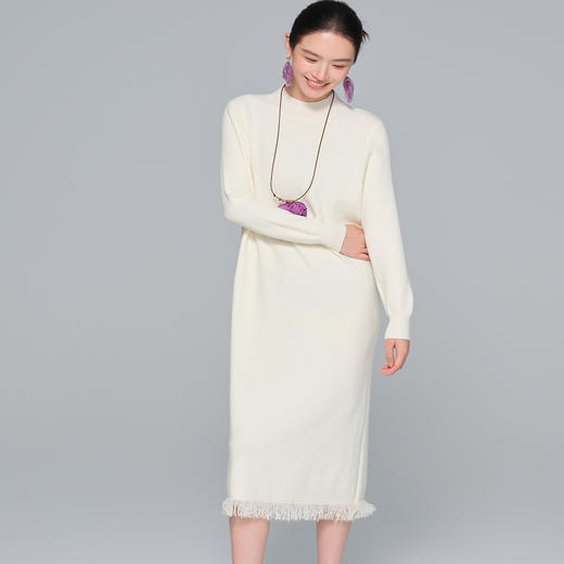 「自」全新升级【铂金会员247/天猫329/差价82】(11605)洛诗琳新款百搭针织连衣裙2025秋冬宽松长款半高领毛衣裙 商品图0