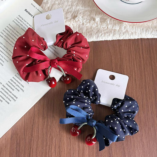 高颜值樱桃波点肠圈发圈-纪念日百货门店同款167748694 商品图0