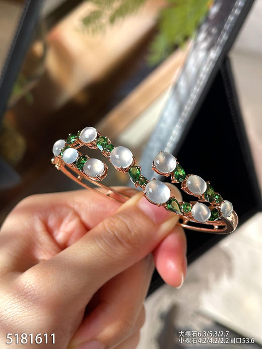 5181611，蛋面手镯。具体价格微信咨询 商品图1