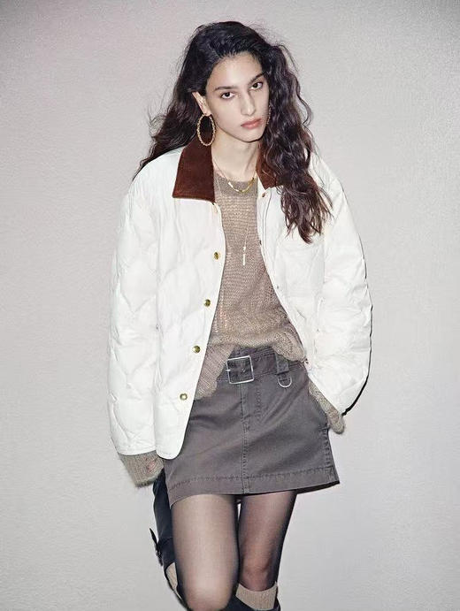 【高品质私服】【MC防风防水拼灯芯绒翻领羽绒服】外形轻巧/饱满有型，窥见匠心品质G1590-CC【无标出货 介意慎拍】 商品图6