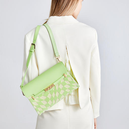 1004615303210 CHARLES&KEITH 女士拼色棋盘格单肩斜挎包CK2-20270943【270 * 80 * 0 mm】 商品图3