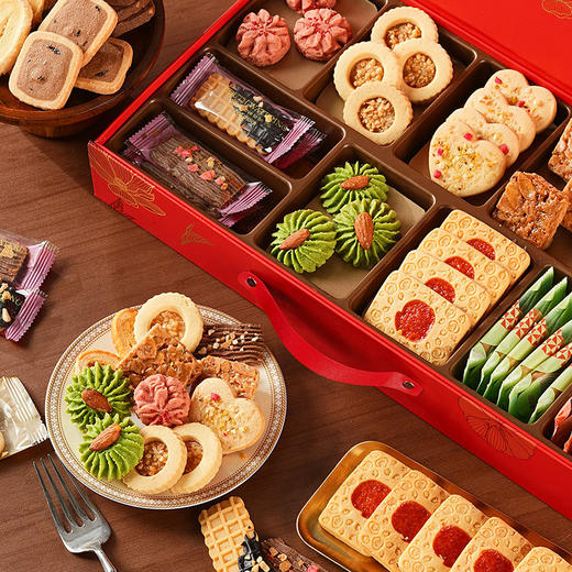 【食味具臻礼盒】悠享时高级进口黄油曲奇饼干礼盒圣诞礼物新年元旦伴手点心订婚喜饼糖果460g 商品图1