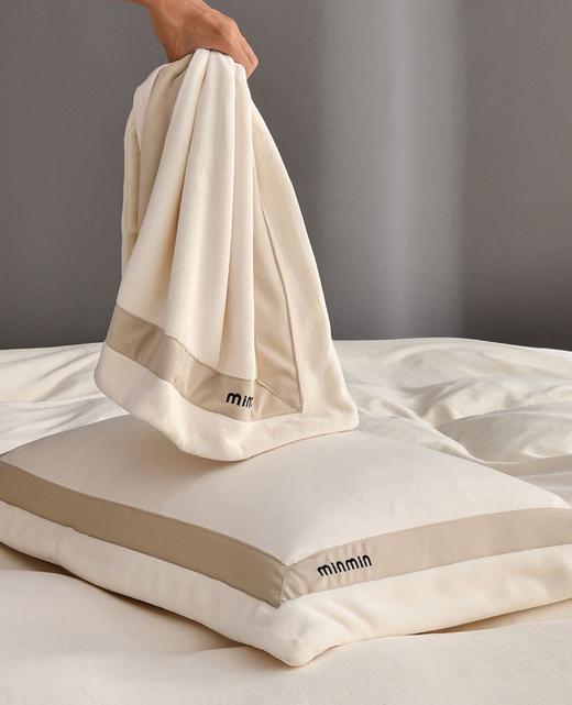 简约minmin牛奶绒刺绣四件套 商品图3