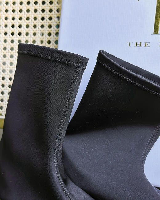 现货 THS-限时 row家 女士 秋冬袜子靴 方头超模气场 极简方头袜靴 长靴 短靴 BZ1276 商品图3