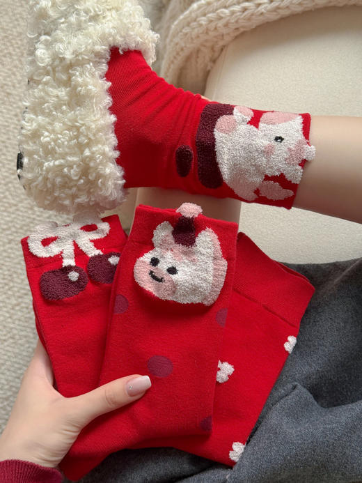 4双一组！新年本命年女袜超正中国红 可爱植茸小马爱心苹果蝴蝶结樱桃元素 走好运元气满满 商品图6