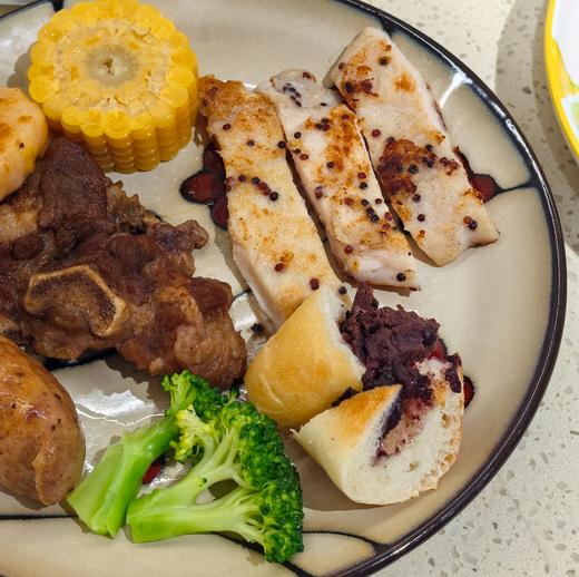 陶柒柒无抗双蛋白儿童成长鸡排💰 爆款套餐 闭眼囤！双蛋白核心：鸡肉+藜麦 吃1块鸡排≈喝下5瓶250ml特仑苏  减盐 20%：护肾又养味  进口三色藜麦 商品图7