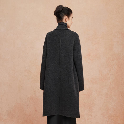 QH940斯尔丽2025新款西装领松弛感老钱风气质廓形百搭双面呢羊毛大衣 商品图9