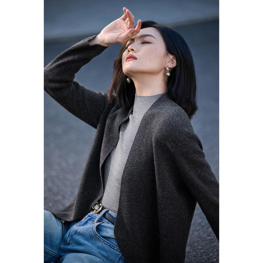 剩S/M/XL/XXL 简练静奢系列 定纺26支100%绵羊毛 米思阳软糯气质百搭针织开衫女  3色可选2094 商品图4