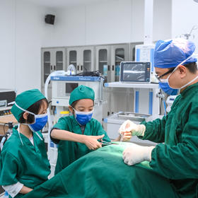 沉浸式医学探索【1日独立营】全新职业体验，适合7岁以上孩子！