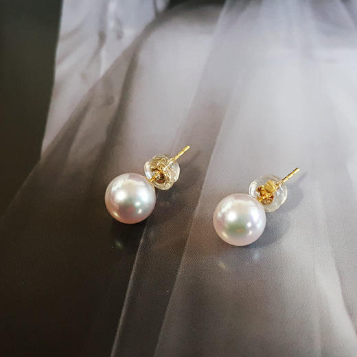 【天然正品】AU750黄金镶天然近完美约7.5MM极强光天女akoya海水珍珠耳钉7.5MM（皆取最大值）女士110925NJM12特价：1180 商品图3