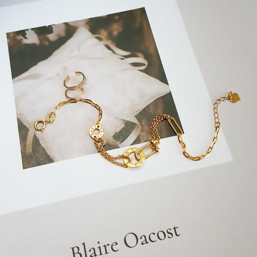 【天然正品】AU750黄金时尚设计款环扣造型手链17CM（长度可调节）女士111125NJS13特价：2680 商品图2