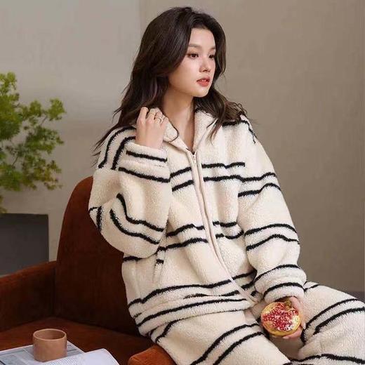 MAD NONO  暖炉抱抱绒套装，保暖不臃肿，面料软糯亲肤，家居外穿两相宜 商品图0