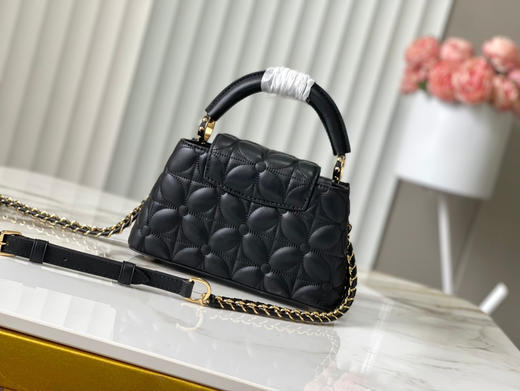 秋冬特惠💰1600 渠道级LV 新品 te级LV 全套包装 M25332/M48865黑色四叶草链条款 商品图2