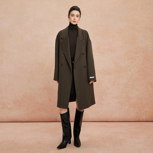 QH940斯尔丽2025新款西装领松弛感老钱风气质廓形百搭双面呢羊毛大衣 商品图3