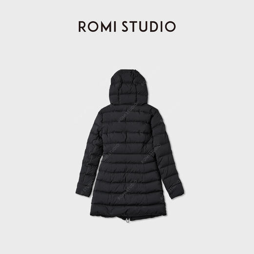 ROMI STUDIO“轻盈锁温”90白鹅绒高克重连帽羽绒外套 RWCAWT5305 商品图4