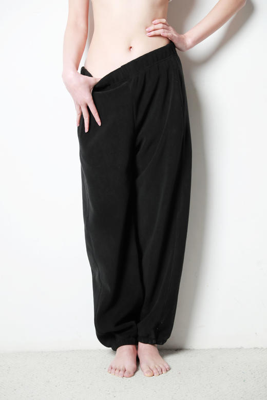 高克重加厚，500大克双面加绒卫裤。瑜伽训练小方标长裤女C112660 商品图10