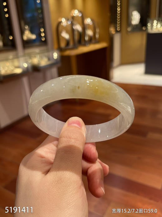 5191411，手镯，圈口59.0。具体价格微信咨询 商品图3