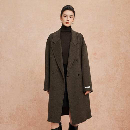QH940斯尔丽2025新款西装领松弛感老钱风气质廓形百搭双面呢羊毛大衣 商品图0