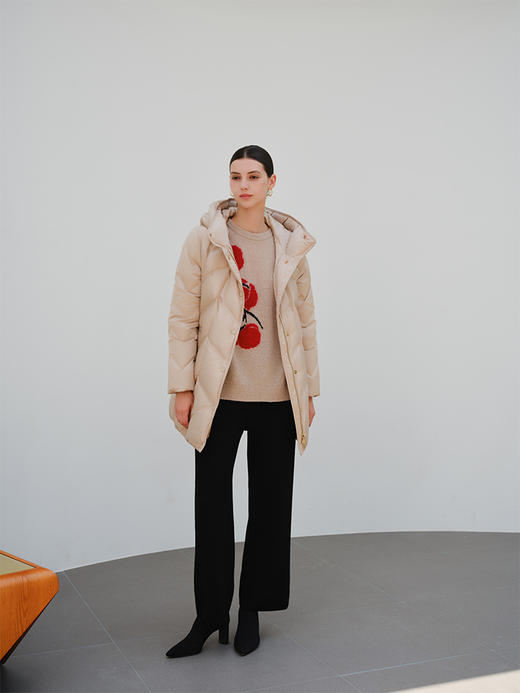 【中长款连帽羽绒服】25年冬季女士新品90白鹅绒舒适保暖羽绒服外套 商品图2