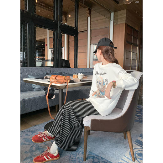 <曾小咸推荐> 现货秒杀！微信超特价！黑白条纹半裙 日常149.99 立减70 秒杀79.99！狗狗印花加绒卫衣秒杀89.99！ 商品图4