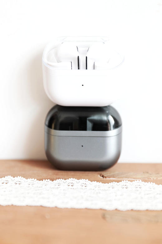 完全贴合的感觉，录音室般的音质。主动降噪无线蓝牙耳机C112666 商品图3