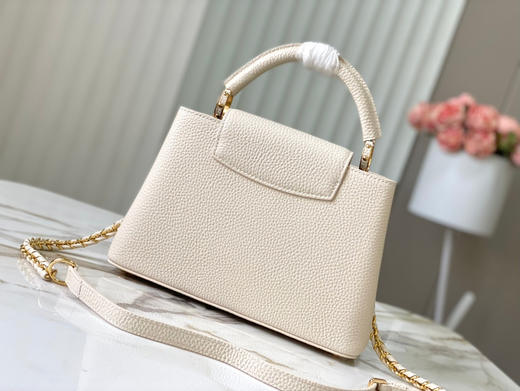 秋冬特惠💰1700 渠道级LV 新品 te级LV 全套包装 M23082/M48865七夕款 本款Capucines手袋 商品图2