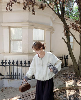 COICI格子卷边袖短款显瘦棉服