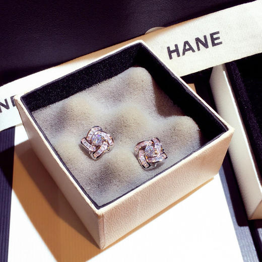 E002144新款时尚韩国银针耳环超闪镶锆几何型气质耳钉耳坠女 商品图4