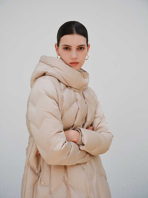 【中长款连帽羽绒服】25年冬季女士新品90白鹅绒舒适保暖羽绒服外套 商品图0