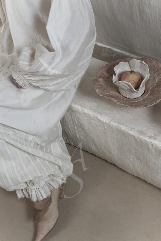 Phaedo 25AW 米白色丝棉手工拼接褶边灯笼裤 商品图2