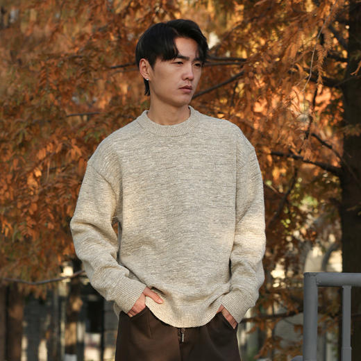 DRONKOO 2025 圆领后中长方棕标满幅花纱厚毛衣 商品图1