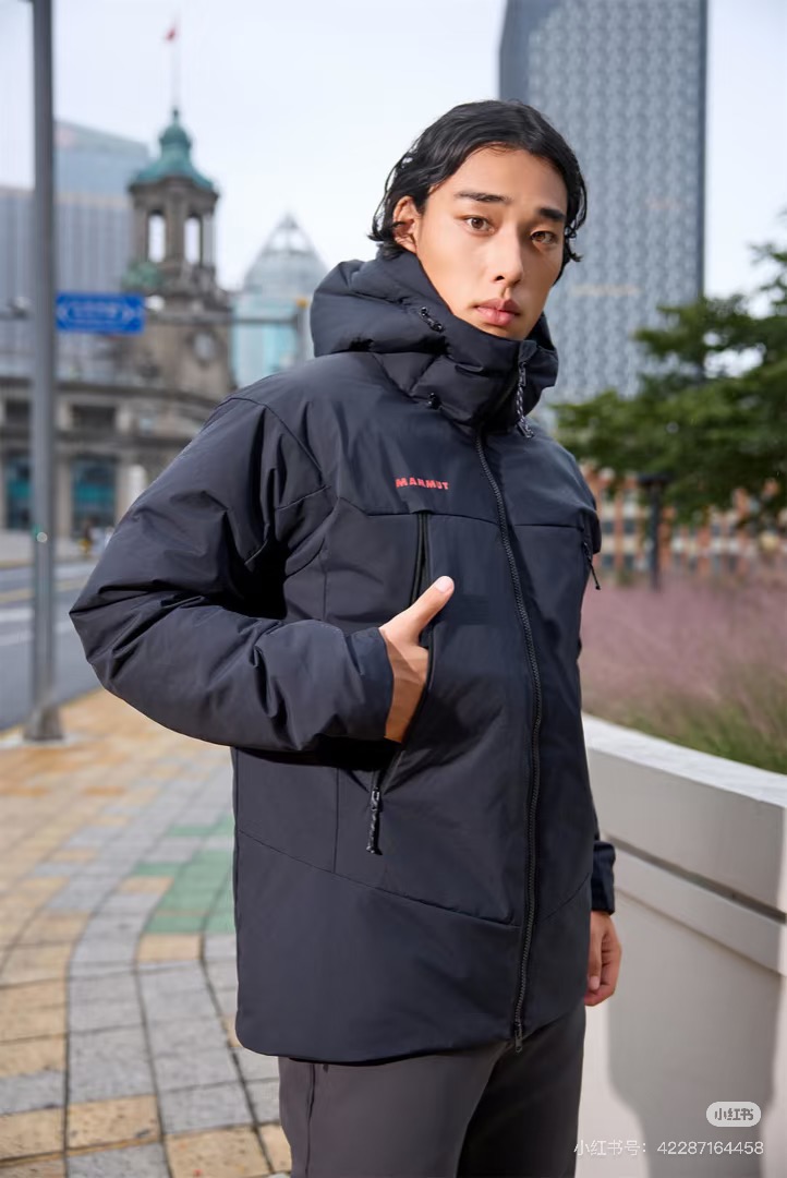 猛犸象Clion红标男女款防风防泼水硬壳外套保暖羽绒服