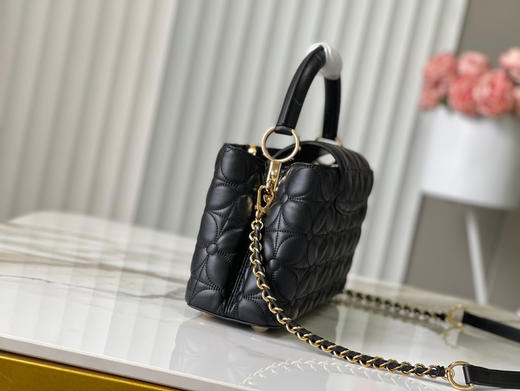 秋冬特惠💰1700 渠道级LV 新品 te级LV 全套包装 M25332/M48865黑色四叶草链条款 商品图1