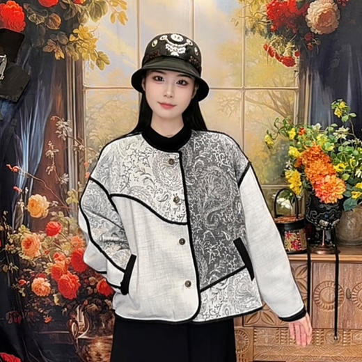 线游岚龙民族风拼接外套 | 现货加急发 商品图0