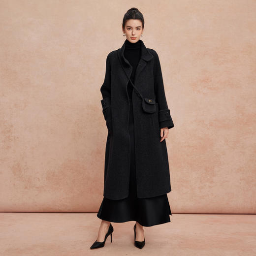 QH942斯尔丽2025新款含山羊绒羊毛大衣廓形松弛配斜跨小包长款大衣 商品图3
