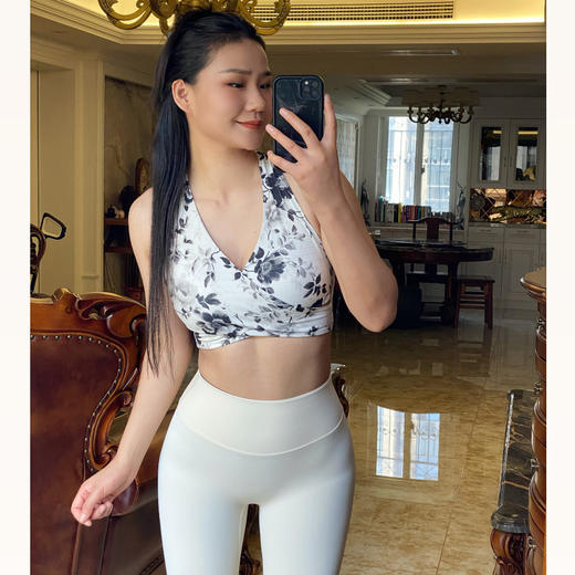 跃牌【海听系列】新款印花运动内衣女气质时尚瑜伽服挂脖美背背心上衣XC79 商品图0