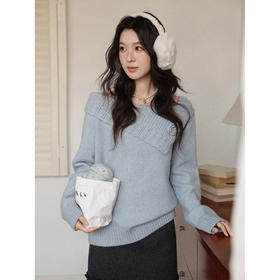 鹿向南「静雨听书」不规则斜肩针织毛衣女秋冬宽松设计感蓝色上衣
