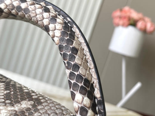 秋冬特惠💰1600 渠道级LV te级LV 全套包装 N99387/M48865绿 本款 Capucines 迷你号手袋 商品图5