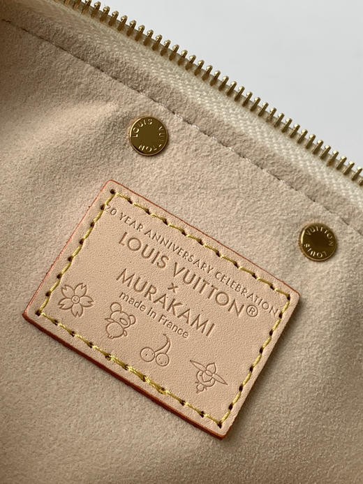 秋冬特惠💰1180 渠道级LV【全钢五金 MB163c01变码芯片】te级LV 全套包装 M13404白三彩 本款 Pochette Accessoires 手袋 商品图8