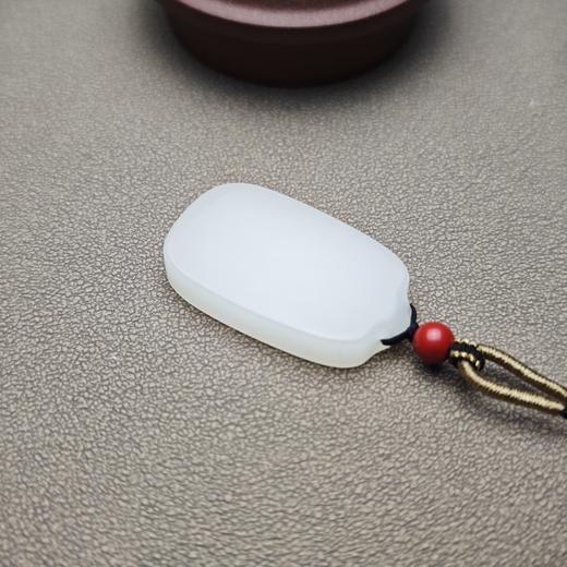特惠！新疆和田玉且末料白玉雅致小平安牌 1122-14 商品图4
