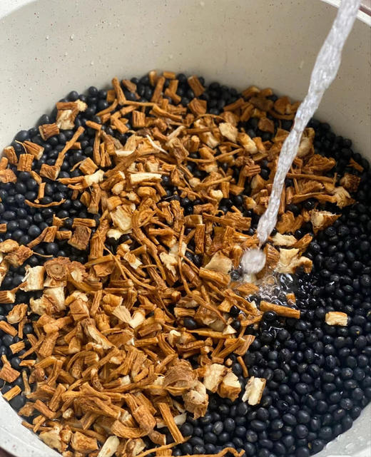 赵露思推荐❗❗💰19.9到手3罐【骏奥当归黑豆】入口清甜，哏啾有嚼劲，🤩越嚼越上头 💆开罐即食，高蛋白高纤维💪饱腹抗饿 商品图3