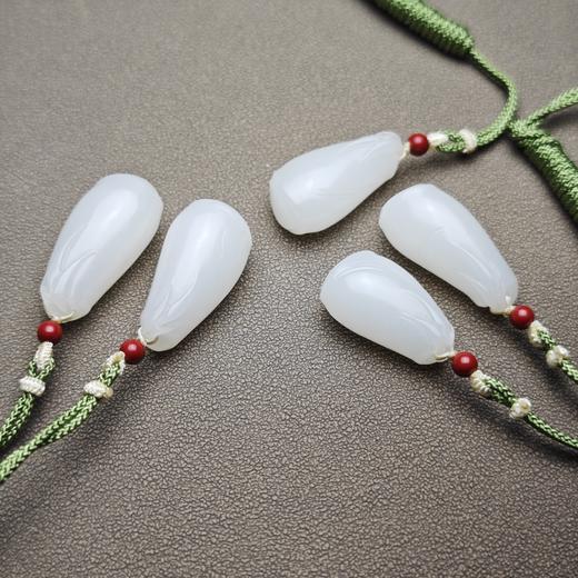 特惠！新疆和田玉且末料羊脂玉超白节节高升（小竹节）1122-13（一个） 商品图5