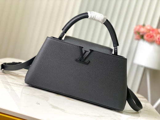 秋冬特惠💰1800 渠道级LV 新品 te级LV 全套包装 M23947/M48865黑武士 CAPUCINES EAST WEST 手袋 本款 Capucines MM手袋 商品图0