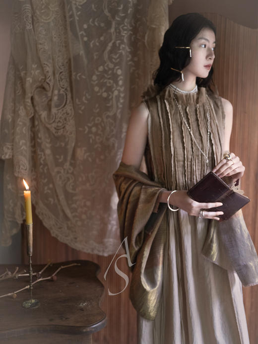 Phaedo 25AW 烟紫色/古金色丝羊毛叠褶流苏无袖连衣裙 商品图5