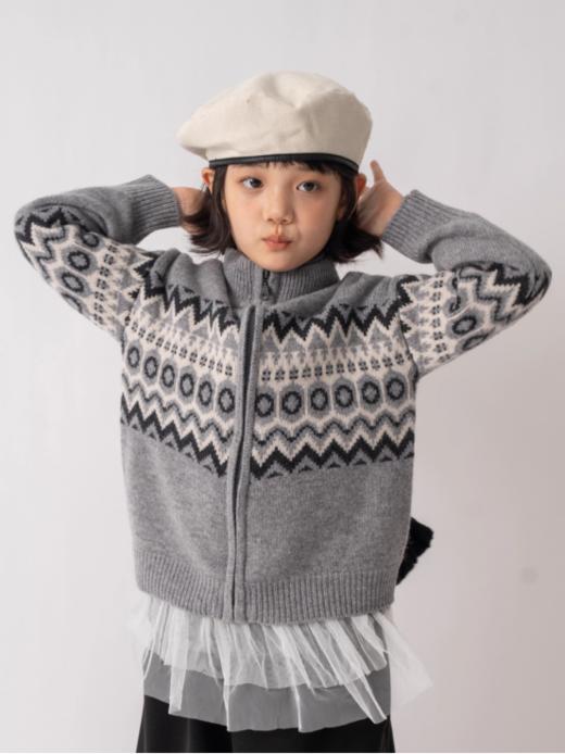 冷门显贵‼️费尔岛控必入！秋冬氛围感拉满🥳【吉米故事▪儿童灰色费尔岛针织毛衣】 ✔️ 小众不撞款||灰色费尔岛图案高级耐脏，内搭外穿都绝，从10℃穿到20℃的省钱神器 商品图4